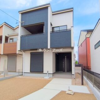 建売住宅の外観写真（一宮市長島町5丁目_2号棟・東栄住宅/ブルーミングガーデン）