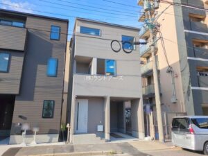 建売住宅の外観写真（中川区山王303【2】_2号棟・メルディア）