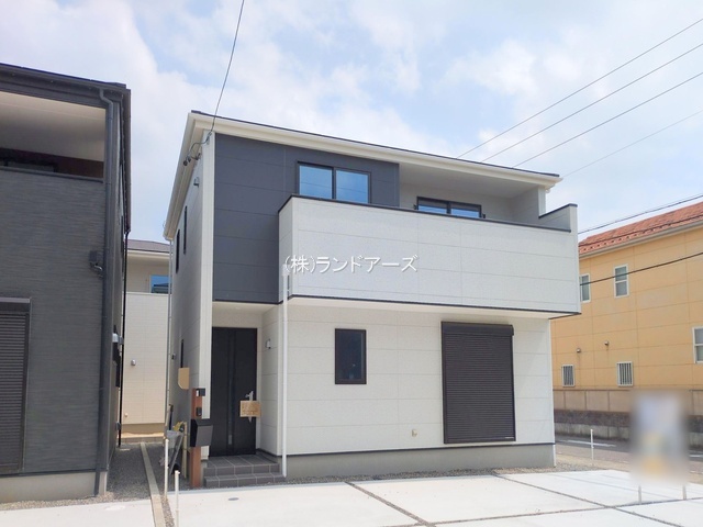 建売住宅の外観写真（中川区新家第三_2号棟・一建設/リーブルガーデン）