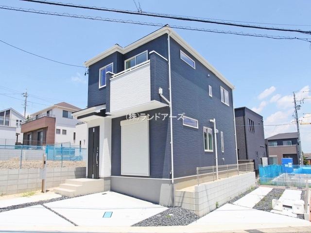 建売住宅の外観写真（半田市岩滑高山町12棟_10号棟・タクトホーム/グラファーレ）
