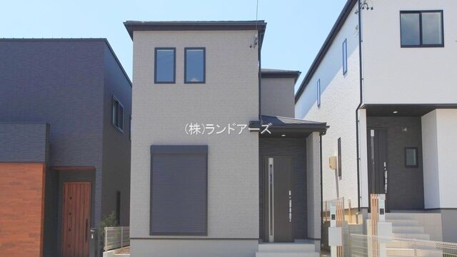 建売住宅の外観写真（半田市岩滑高山町12棟_5号棟・タクトホーム/グラファーレ）
