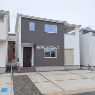 建売住宅の外観写真（半田市港町_2号棟・一建設/リーブルガーデン）