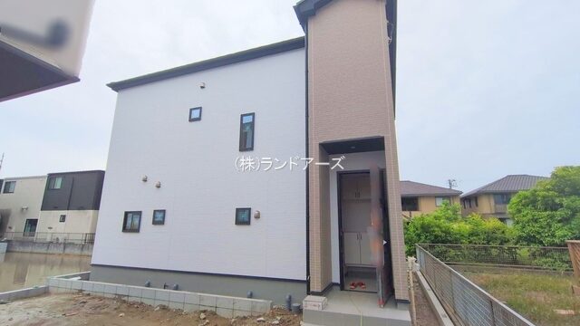 建売住宅の外観写真（大治町堀之内4期2棟_2号棟・タクトホーム/グラファーレ）