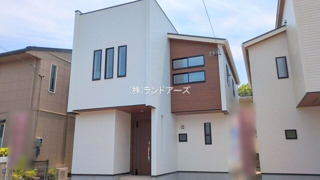建売住宅の外観写真（小牧市藤島2丁目_2号棟・東栄住宅/ブルーミングガーデン）