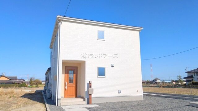 建売住宅の外観写真（弥富市馬ケ地_1号棟・一建設/リーブルガーデン）