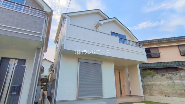 建売住宅の外観写真（春日井市岩成台5期_2号棟・飯田産業/ハートフルタウン）