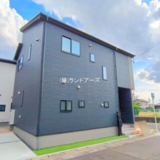 建売住宅の外観写真（春日井市白山町4期2棟_1号棟・タクトホーム/グラファーレ）