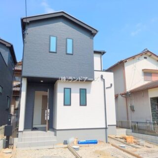建売住宅の外観写真（春日井市白山町4期2棟_2号棟・タクトホーム/グラファーレ）