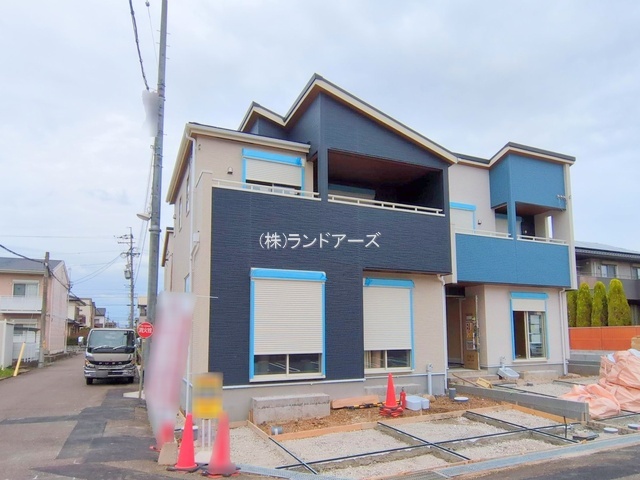 春日井市花長町1丁目_3号棟_20250509_1_0807670 - 株式会社ランドアーズ|名古屋の一戸建て(建売・中古戸建)・中古マンション・賃貸管理・不動産売却 建売住宅の外観写真(春日井市花長町1丁目_3号棟・東栄住宅/ブルーミングガーデン)