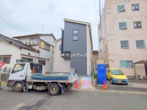 建売住宅の外観写真（江南市上奈良町錦_1号棟・東栄住宅/ブルーミングガーデン）