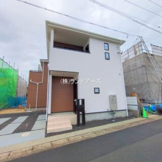 建売住宅の外観写真（江南市宮後町砂場東23－P1_2号棟・アイダ設計/いろどりアイタウン）