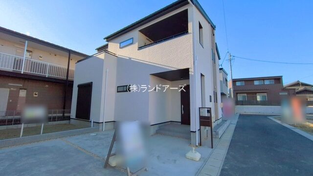 建売住宅の外観写真（江南市宮後町砂場東23－P1_8号棟・アイダ設計/いろどりアイタウン）