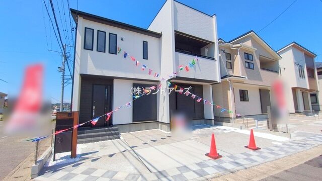 建売住宅の外観写真（江南市飛高町栄305_1号棟・東栄住宅/ブルーミングガーデン）
