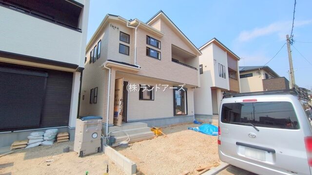 建売住宅の外観写真（江南市飛高町栄305_2号棟・東栄住宅/ブルーミングガーデン）