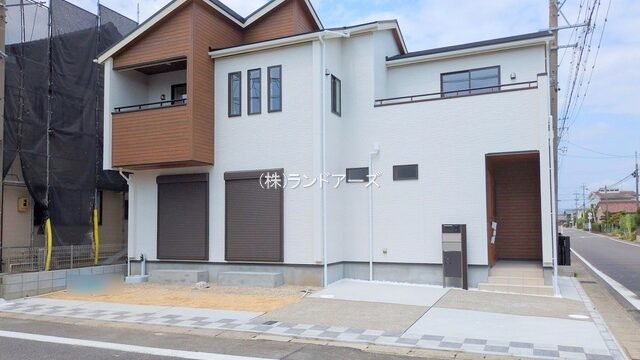 建売住宅の外観写真（江南市高屋町御日塚116_1号棟・東栄住宅/ブルーミングガーデン）