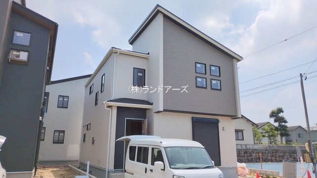 建売住宅の外観写真（海部郡蟹江町大字蟹江新町_2号棟・東栄住宅/ブルーミングガーデン）