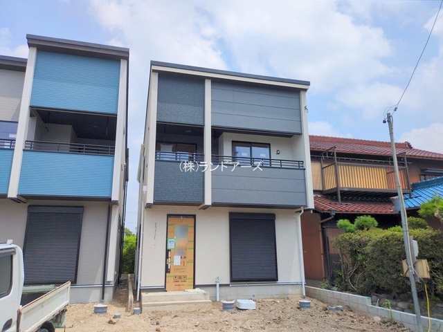 建売住宅の外観写真（海部郡蟹江町大字蟹江新町_4号棟・東栄住宅/ブルーミングガーデン）