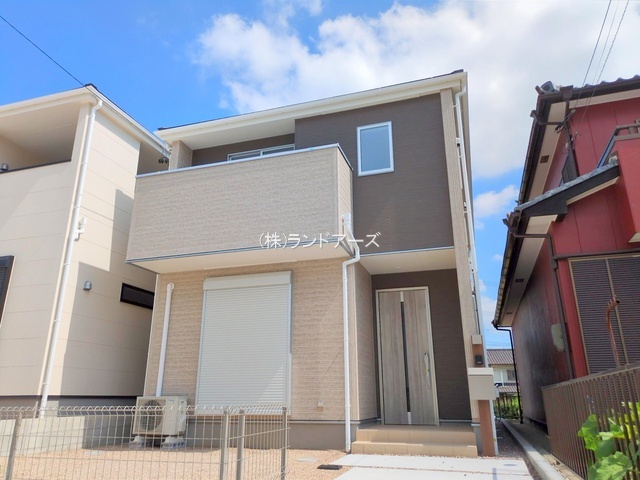 建売住宅の外観写真（知多市にしの台4丁目_4号棟・一建設/リーブルガーデン）