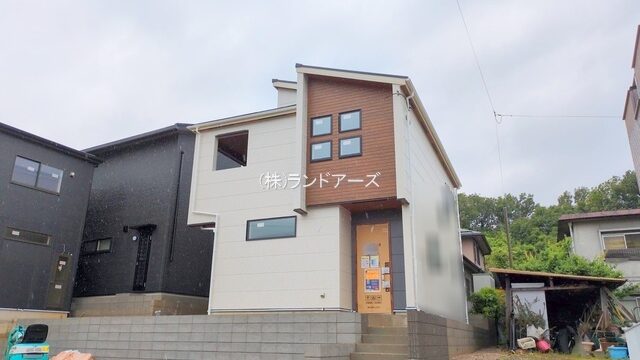 建売住宅の外観写真（知多市八幡新道_1号棟・東栄住宅/ブルーミングガーデン）