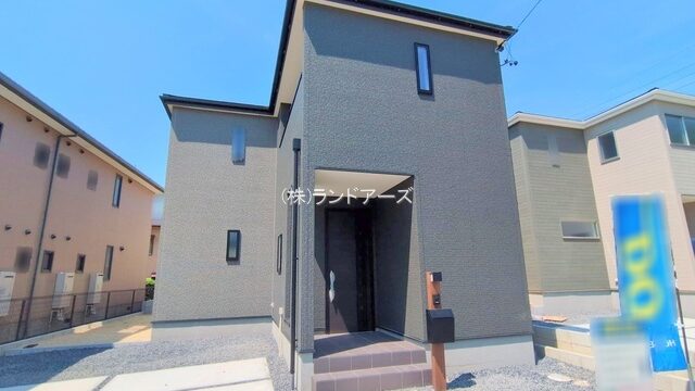 建売住宅の外観写真（稲沢市平和町西光坊宮西_3号棟・一建設/リーブルガーデン）