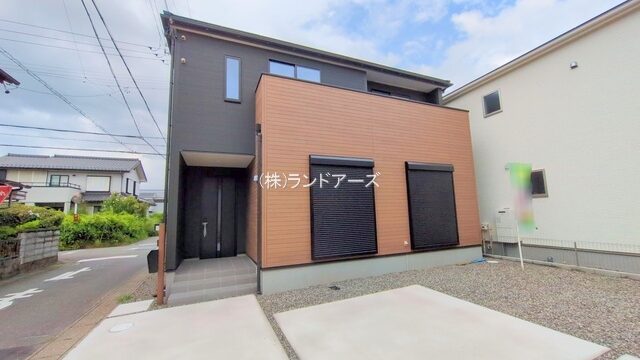 建売住宅の外観写真（一宮市今伊勢町第2_1号棟・一建設/リーブルガーデン）