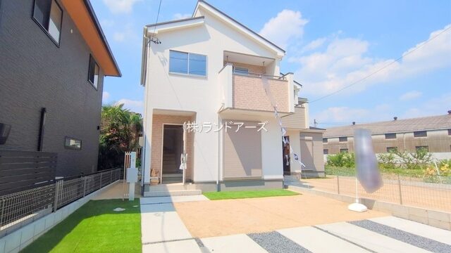 建売住宅の外観写真（一宮市木曽川町外割田2棟_1号棟・タクトホーム/グラファーレ）