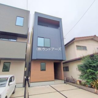 建売住宅の外観写真（北区安井204【3】_No.1・メルディア）