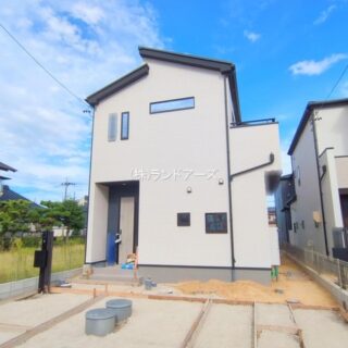 建売住宅の外観写真（北名古屋市六ツ師7期8棟_1号棟・タクトホーム/グラファーレ）