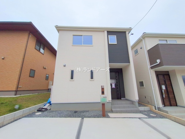 建売住宅の外観写真（半田市平地馬場町_2号棟・一建設/リーブルガーデン）