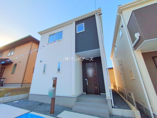 建売住宅の外観写真（半田市平地馬場町_2号棟・一建設/リーブルガーデン）