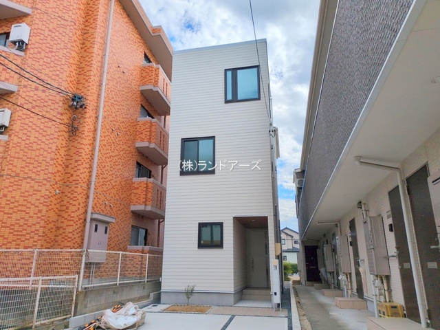 建売住宅の外観写真（南区鶴田208【1】_1号棟・メルディア）