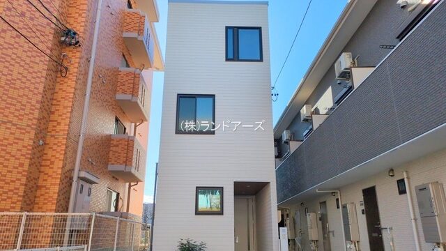 建売住宅の外観写真（南区鶴田208【1】_1号棟・メルディア）