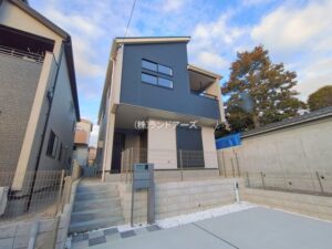 名古屋市名東区高針4丁目_4号棟_20260121_1_0829570 - 株式会社ランドアーズ|名古屋の一戸建て(建売・中古戸建)・中古マンション・賃貸管理・不動産売却 建売住宅の外観写真(名古屋市名東区高針4丁目_4号棟・東栄住宅/ブルーミングガーデン)