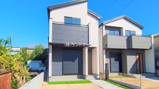 建売住宅の外観写真（名古屋市見寄町2棟_1号棟・タクトホーム/グラファーレ）