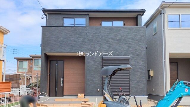 建売住宅の外観写真（常滑市新浜町3丁目第3_1号棟・一建設/リーブルガーデン）