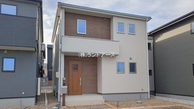 建売住宅の外観写真（常滑市西之口2丁目_3号棟・一建設/リーブルガーデン）