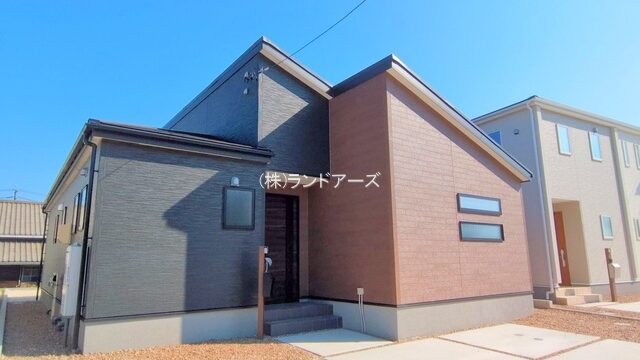 建売住宅の外観写真（常滑市西之口2丁目_7号棟・一建設/リーブルガーデン）
