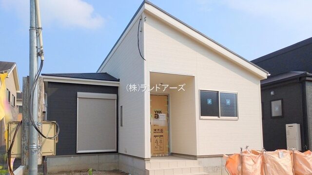 建売住宅の外観写真(常滑市西之口2丁目_8号棟・一建設/リーブルガーデン)