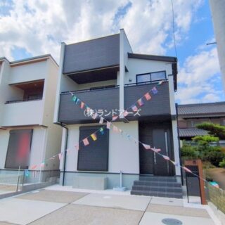 建売住宅の外観写真（弥富市五明4丁目_2号棟・東栄住宅/ブルーミングガーデン）