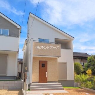 建売住宅の外観写真（東浦町緒川8期5棟_4号棟・タクトホーム/グラファーレ）