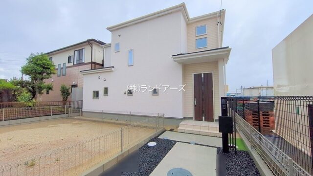 建売住宅の外観写真（江南市村久野町平河2棟_2号棟・タクトホーム/グラファーレ）