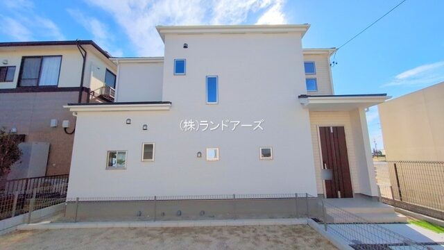 建売住宅の外観写真（江南市村久野町平河2棟_2号棟・タクトホーム/グラファーレ）