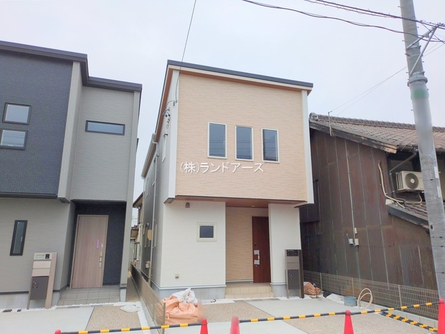 建売住宅の外観写真（知多市八幡汐海道_1号棟・東栄住宅/ブルーミングガーデン）