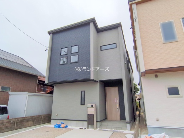 建売住宅の外観写真（知多市八幡汐海道_2号棟・東栄住宅/ブルーミングガーデン）