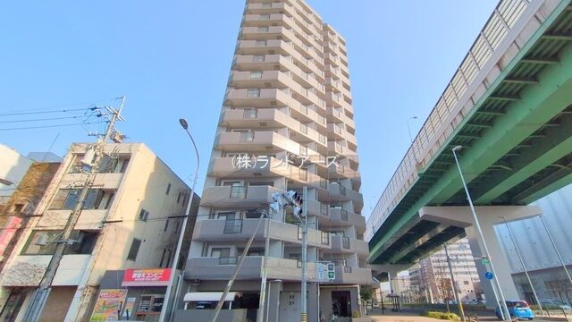 中古マンションの外観写真（サンハウス浄心_6C号室）