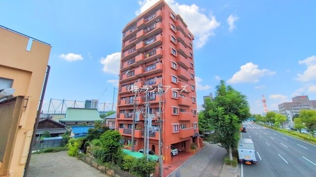 中古マンションの外観写真(ライオンズマンション神宮公園_302号室)