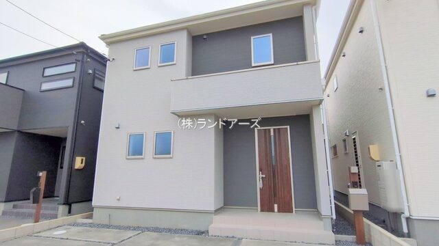 建売住宅の外観写真（一宮市西大海道_2号棟・一建設/リーブルガーデン）