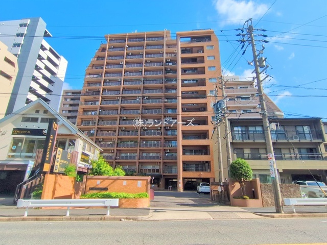 三旺マンション第6金山_903号室_20250722_1_0838162 - 株式会社ランドアーズ|名古屋の一戸建て(建売・中古戸建)・中古マンション・賃貸管理・不動産売却 中古マンションの外観写真(三旺マンション第6金山_903号室)