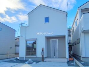 北名古屋市石橋郷第二_5号棟_20251106_1_0838557 - 株式会社ランドアーズ|名古屋の一戸建て(建売・中古戸建)・中古マンション・賃貸管理・不動産売却 建売住宅の外観写真(北名古屋市石橋郷第二_5号棟・一建設/リーブルガーデン)