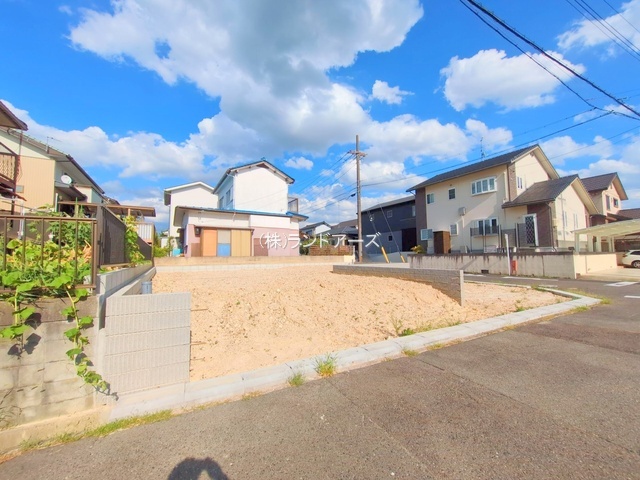 小牧市第13本庄郷浦_20250806_10_0841793 - 株式会社ランドアーズ|名古屋の一戸建て(建売・中古戸建)・中古マンション・賃貸管理・不動産売却 建売住宅の外観写真(小牧市第13本庄郷浦・ファースト住建/ファーストタウン)
